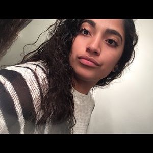 Meet your Posher, Vivian